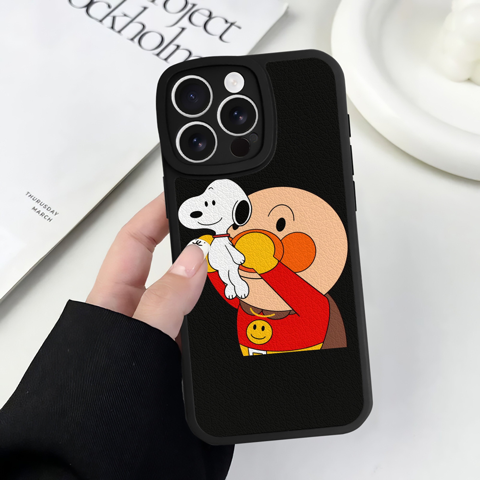 （画像用） アンパンマン Anpanman 【iPhone 16シリーズ対応】シリコンスマホケース（レザー調） 材質：シリコン